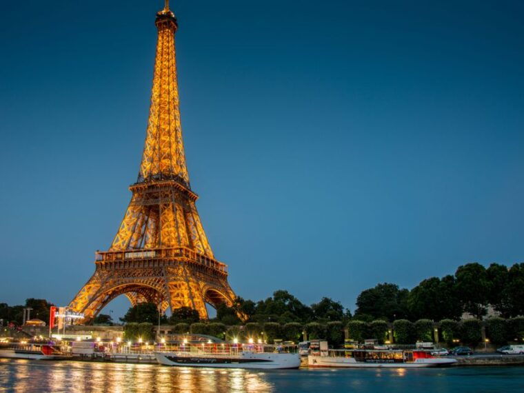 paris-city-tour-by-bus-with-eiffel-tower-optional-summit