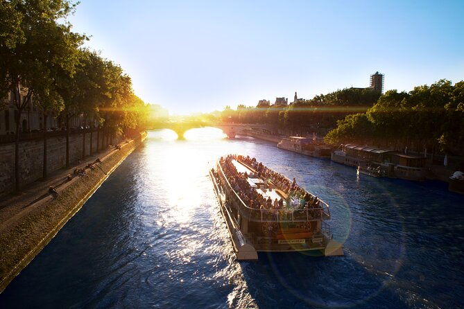 paris-city-tour-by-seine-river-cruise