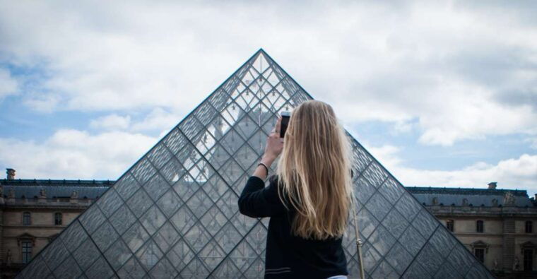 paris-city-tour-with-louvre-tickets-cider-with-a-crepe