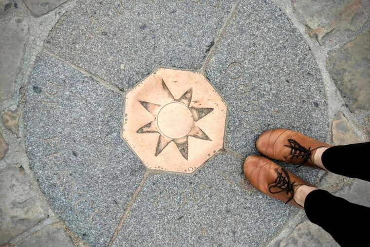 paris-city-tour-with-louvre-tickets-cider-with-a-crepe