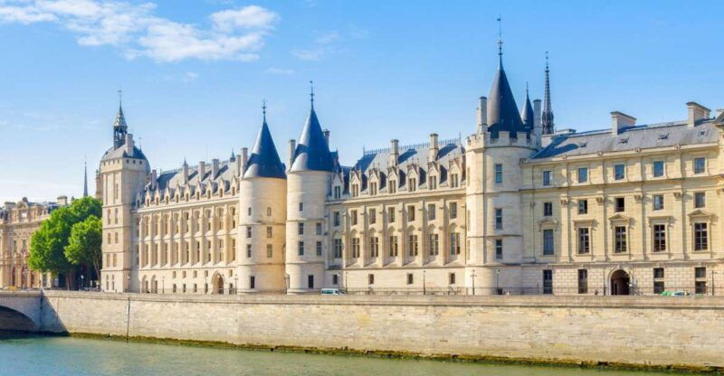 Paris: Conciergerie Ticket with Histopad - The Sum Up: Who Should Consider This Tour?