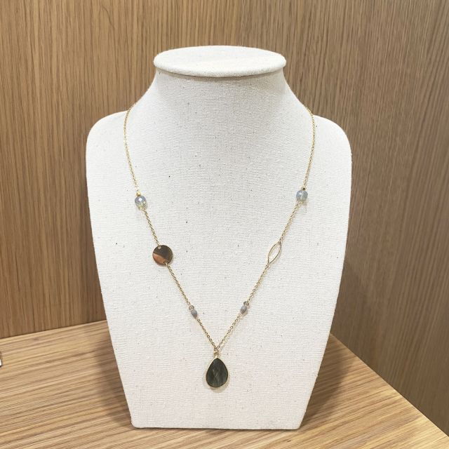 paris-create-your-own-diy-jewelry-souvenir-workshop