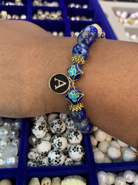 paris-custom-souvenir-bracelet-workshop