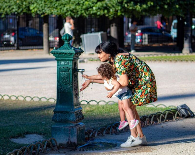 paris-customizable-child-friendly-tour-with-private-guide