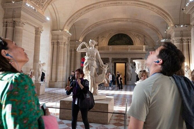 paris-day-tour-with-eiffel-tower-louvre-and-cruise-max-6-people