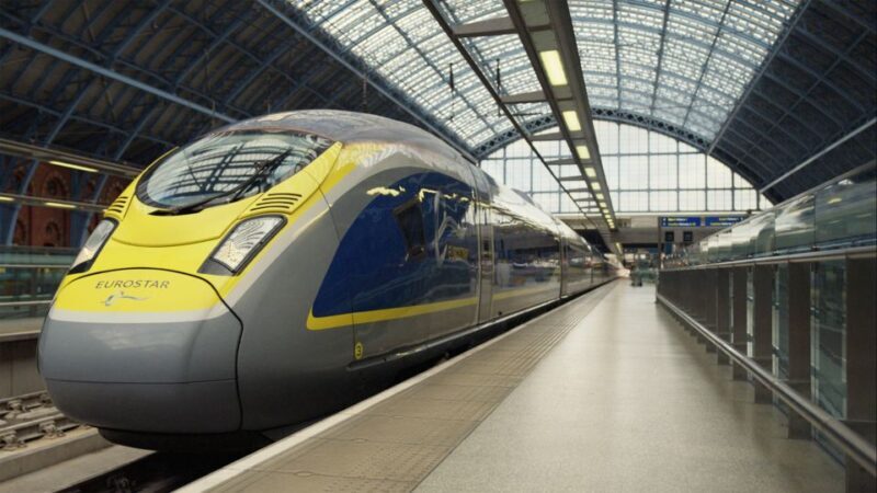 Paris Day Trip with Eurostar and Hop-On Hop-Off Bus - Who Should Consider This Tour?
