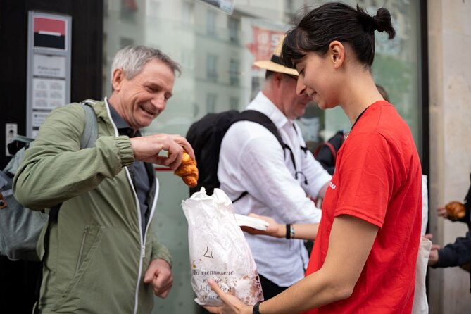 paris-discover-hidden-montmartre-on-a-walking-tour