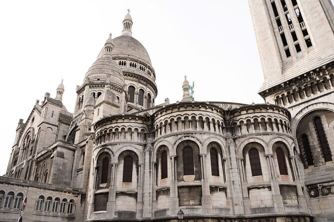 paris-discover-hidden-montmartre-on-a-walking-tour