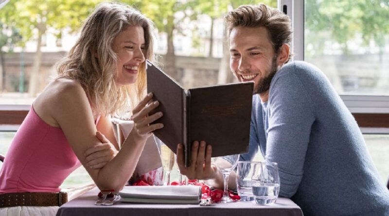 paris-early-evening-dinner-cruise-on-the-river-seine