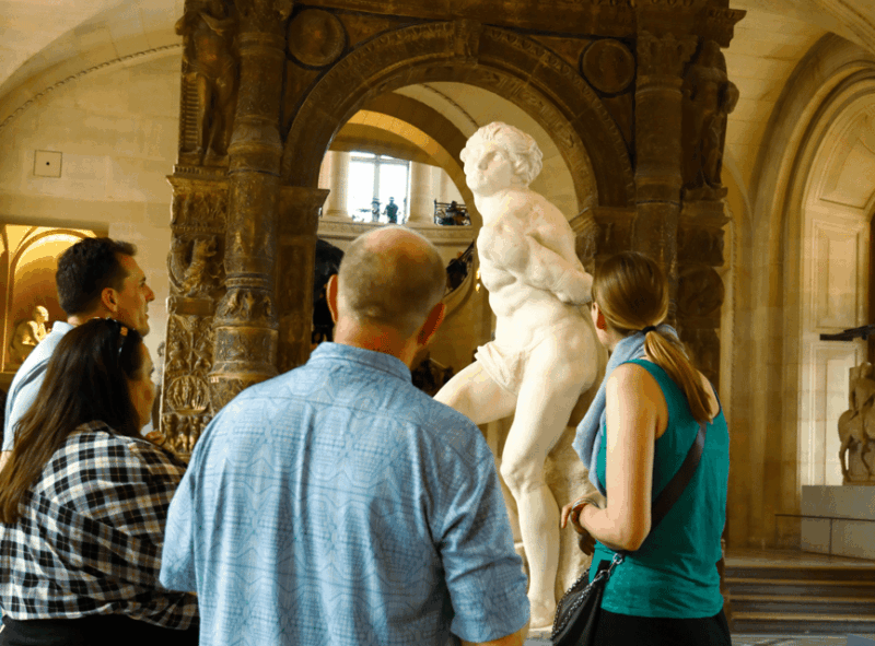 paris-early-morning-louvre-private-guided-tour-with-pickup