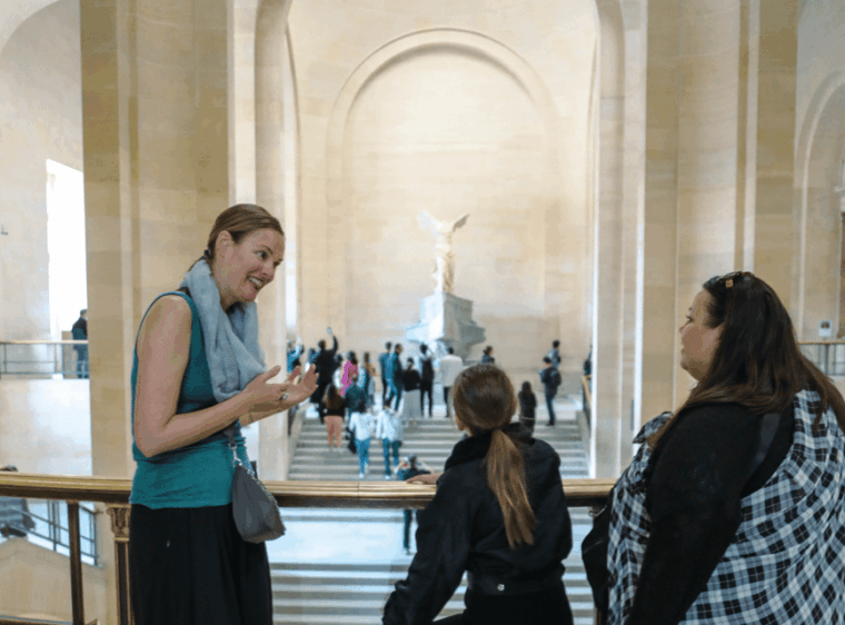 paris-early-morning-louvre-private-guided-tour-with-pickup