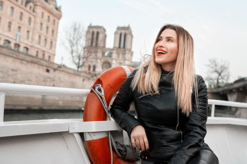 paris-eiffel-tower-access-and-seine-river-cruise