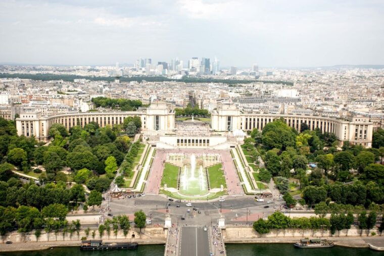 paris-eiffel-tower-access-by-elevator-seine-river-cruise