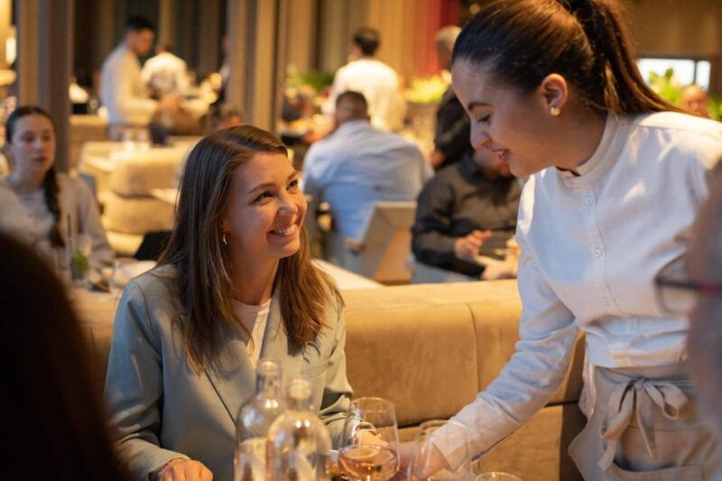 paris-eiffel-tower-dining-gustave-menu-at-madame-brasserie