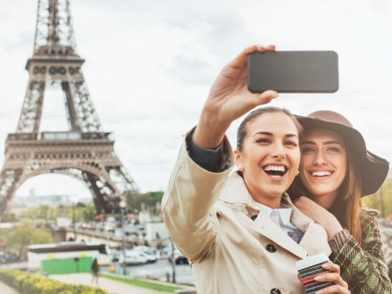 paris-eiffel-tower-hosted-tour-seine-cruise-and-city-tour