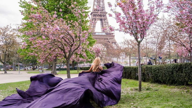 Paris: Eiffel Tower-Louvre Flying-Dress Photoshoot jonadress - Who Should Consider This Experience?
