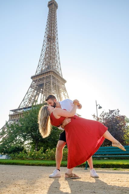 paris-eiffel-tower-street-photoshoot