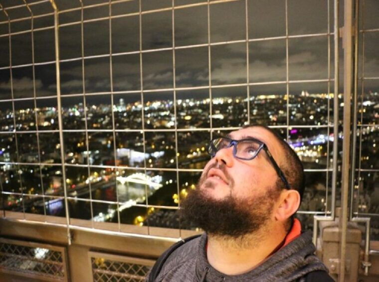 paris-eiffel-tower-tour-river-cruise-with-summit-option