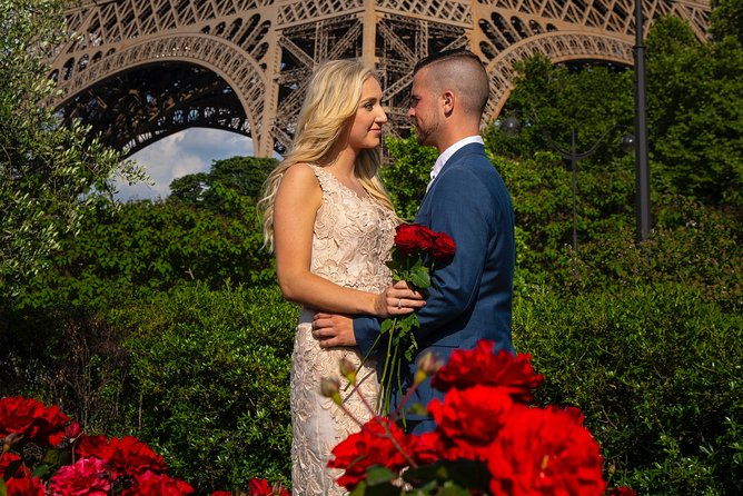 paris-eiffel-tower-wedding-vows-renewal-ceremony-with-photo-shoot