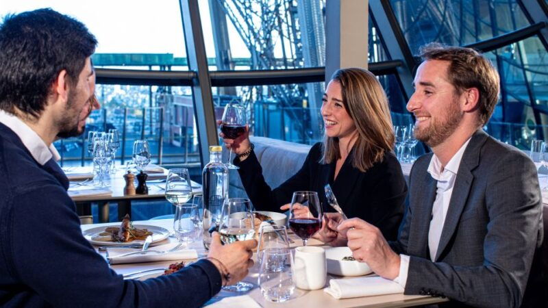 paris-eiffel-towers-madame-brasserie-lunch-experience