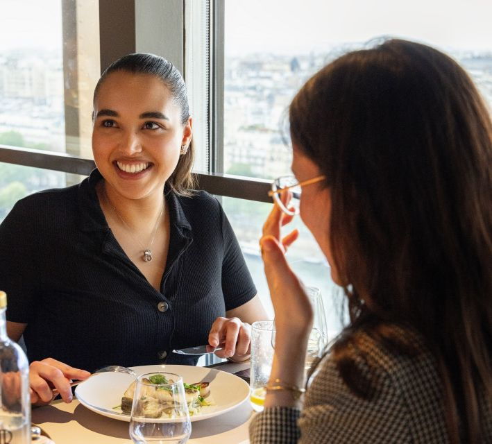 paris-eiffel-towers-madame-brasserie-lunch-experience