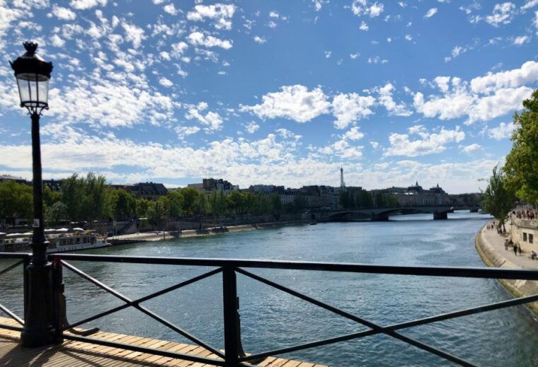 paris-emily-in-paris-guided-tour