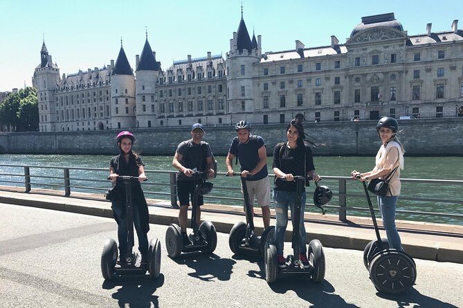 Paris: Experience Segway Top Highlights Small Group 2 Hours - The Experience in Detail