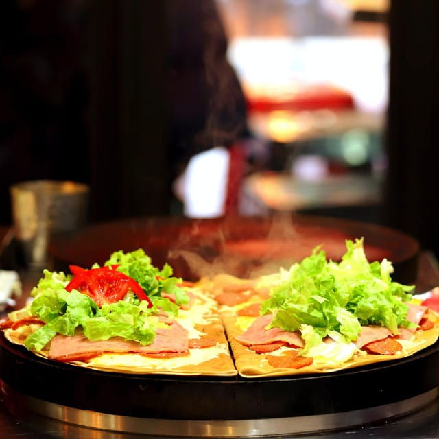 paris-experience-unique-french-crepes-and-galettes