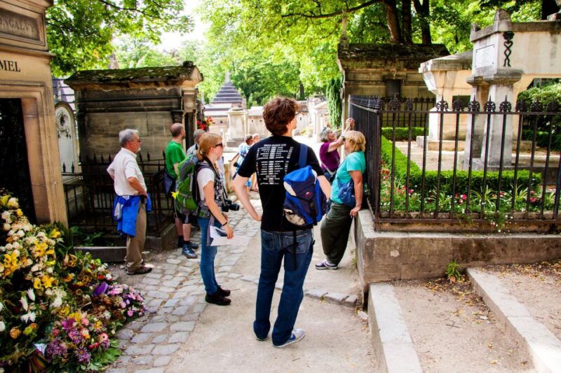 Paris: Famous Graves of Pere Lachaise Cemetery Guided Tour - Key Points