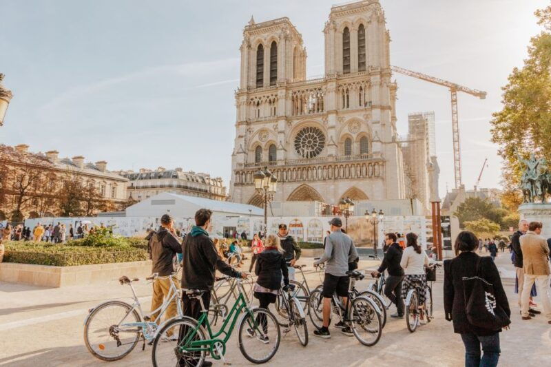 paris-famous-monuments-cycling-tour