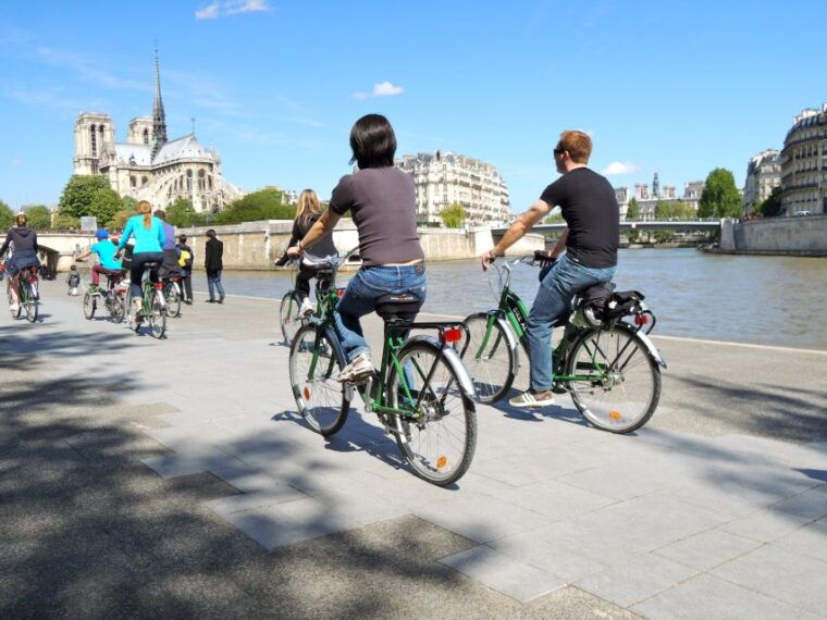 paris-famous-monuments-cycling-tour