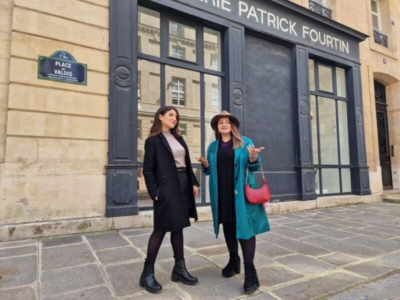 paris-fashion-tour-chanel-sex-and-the-city-emily-in-paris