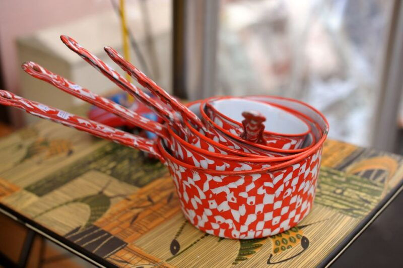 paris-flea-market-insiders-tour-extra-small-group-tour