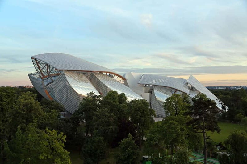 Paris: Fondation Louis Vuitton Premium Access Ticket - An Impressive Architectural Masterpiece