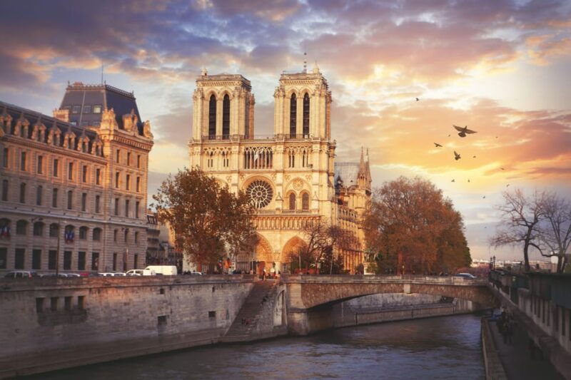 Paris for first-timers from Notre-Dame to the Louvre - Key Points
