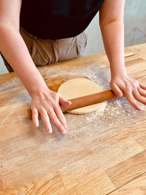 paris-french-croissant-baking-class-with-a-chef