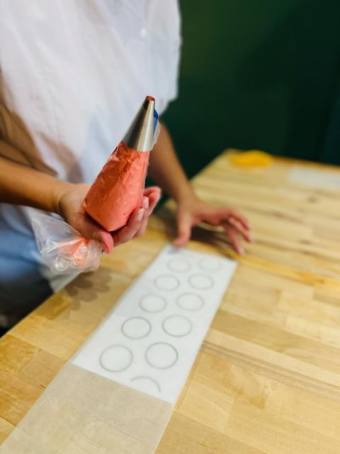 paris-french-macaron-culinary-class-with-a-chef