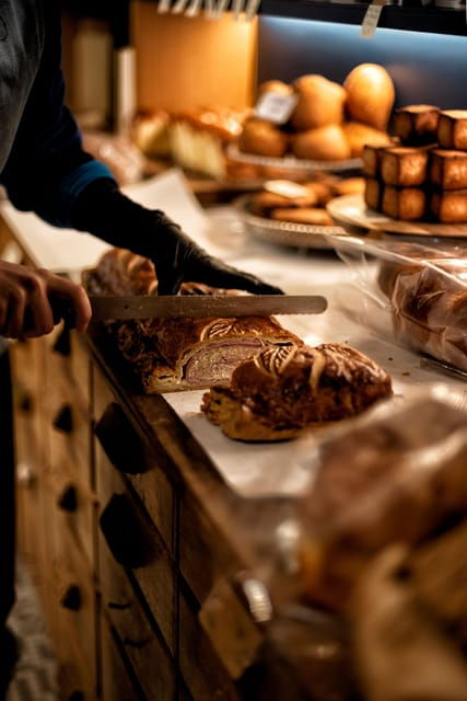 paris-gastronomy-wine-tour-by-a-culinary-school