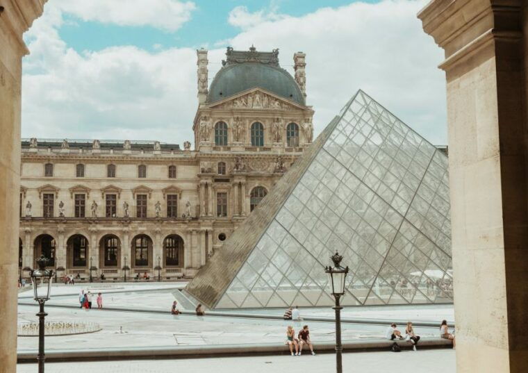paris-gourmet-food-tour-louvre-museums-guided-tour
