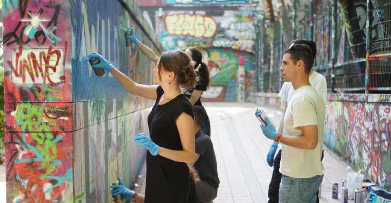paris-graffiti-and-street-art-workshop