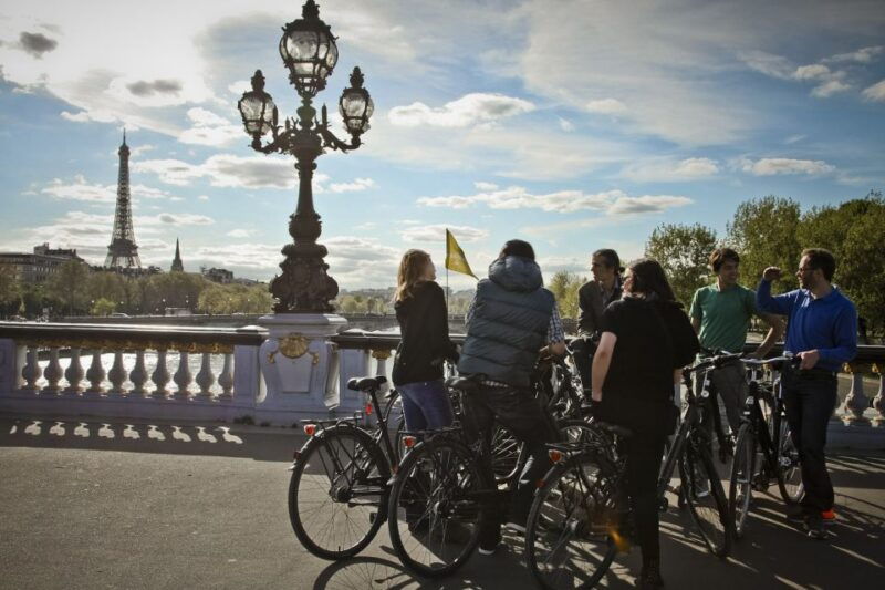 paris-guided-bike-tour-greatest-monuments-of-the-capital