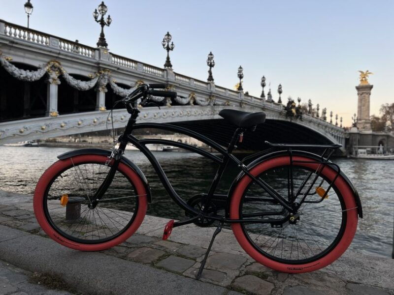 paris-guided-city-highlights-bike-tour