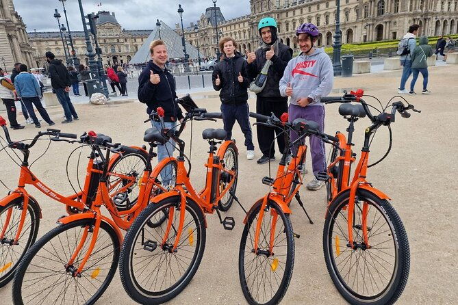 paris-guided-city-sightseeing-tour-by-bike-e-bike