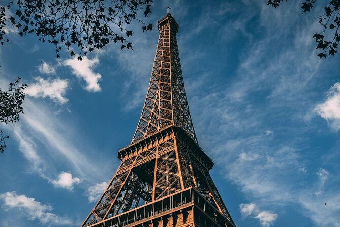 paris-highlights-in-half-a-day-private-guided-car-tour-2