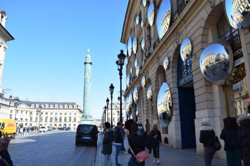 paris-highlights-of-parisians-paris-guided-tour