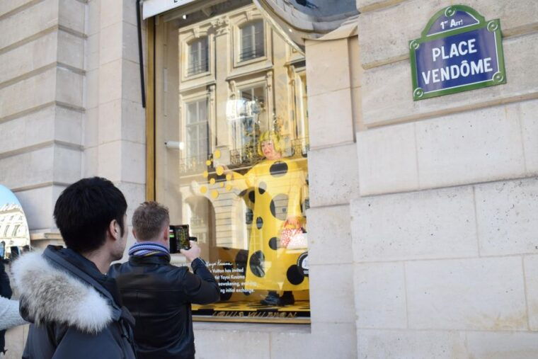 paris-highlights-of-parisians-paris-guided-tour