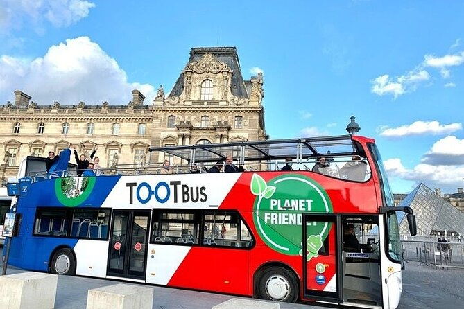 paris-hop-on-hop-off-discovery-bus-tour