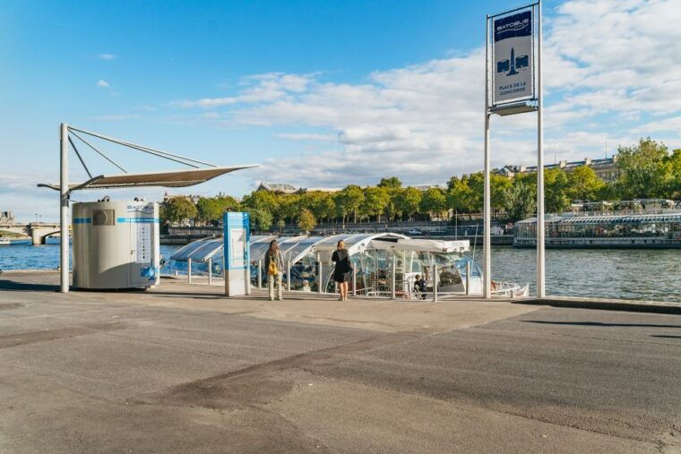 paris-hop-on-hop-off-seine-cruise-pass-with-9-stops