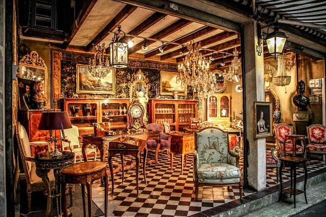 paris-iconic-saint-ouen-flea-market-small-group-walking-tour-2