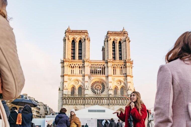 paris-ile-de-la-cite-walking-tour-with-sainte-chapelle